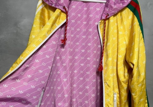 Женская двусторонняя ветровка Gucci розовая и желтая