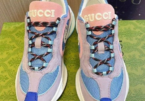 Женские цветные кроссовки Gucci Run