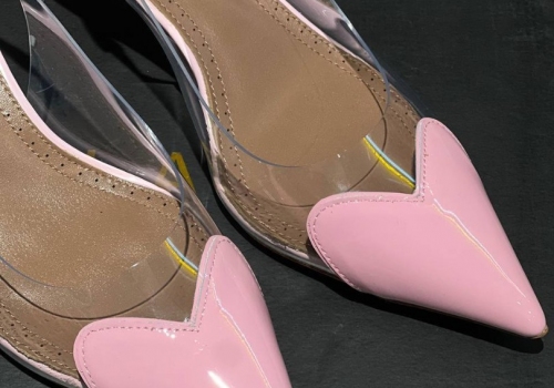 Розовые кожаные с силиконом босоножки Alaia на высоком каблуке