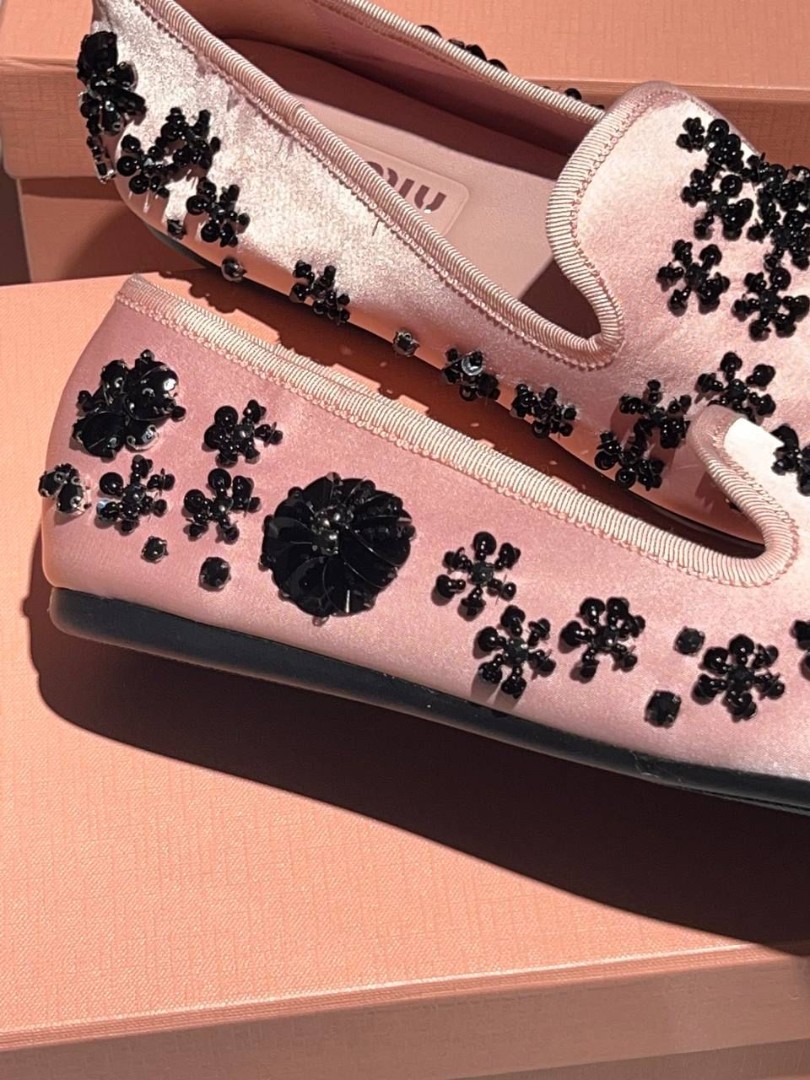 Розовые лоферы из текстиля Miu Miu