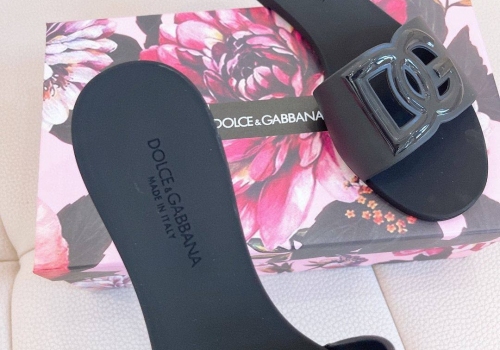 Женские резиновые шлепки Dolce & Gabbana черные