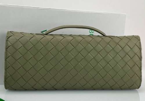 Женский кожаный клатч Bottega Veneta Andiamo