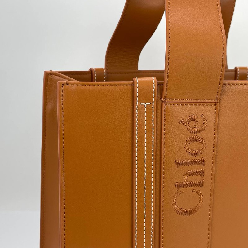 Женская кожаная сумка Chloe Tote Woody