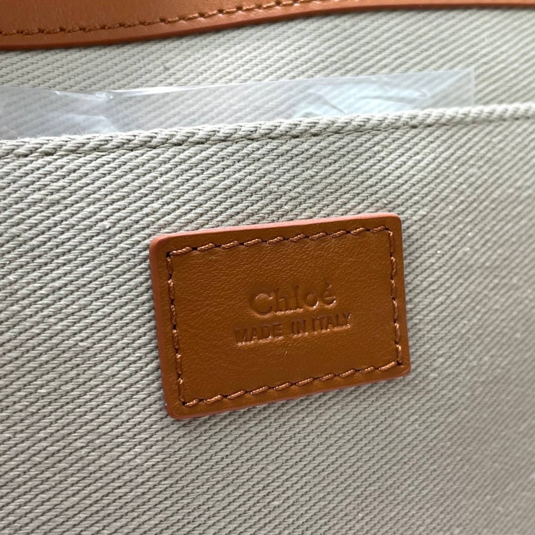 Женская кожаная сумка Chloe Tote Woody