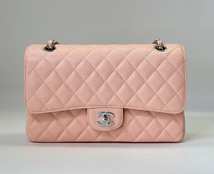 Кожаная розовая сумка Chanel 11.12 Medium Classic Flap Bag