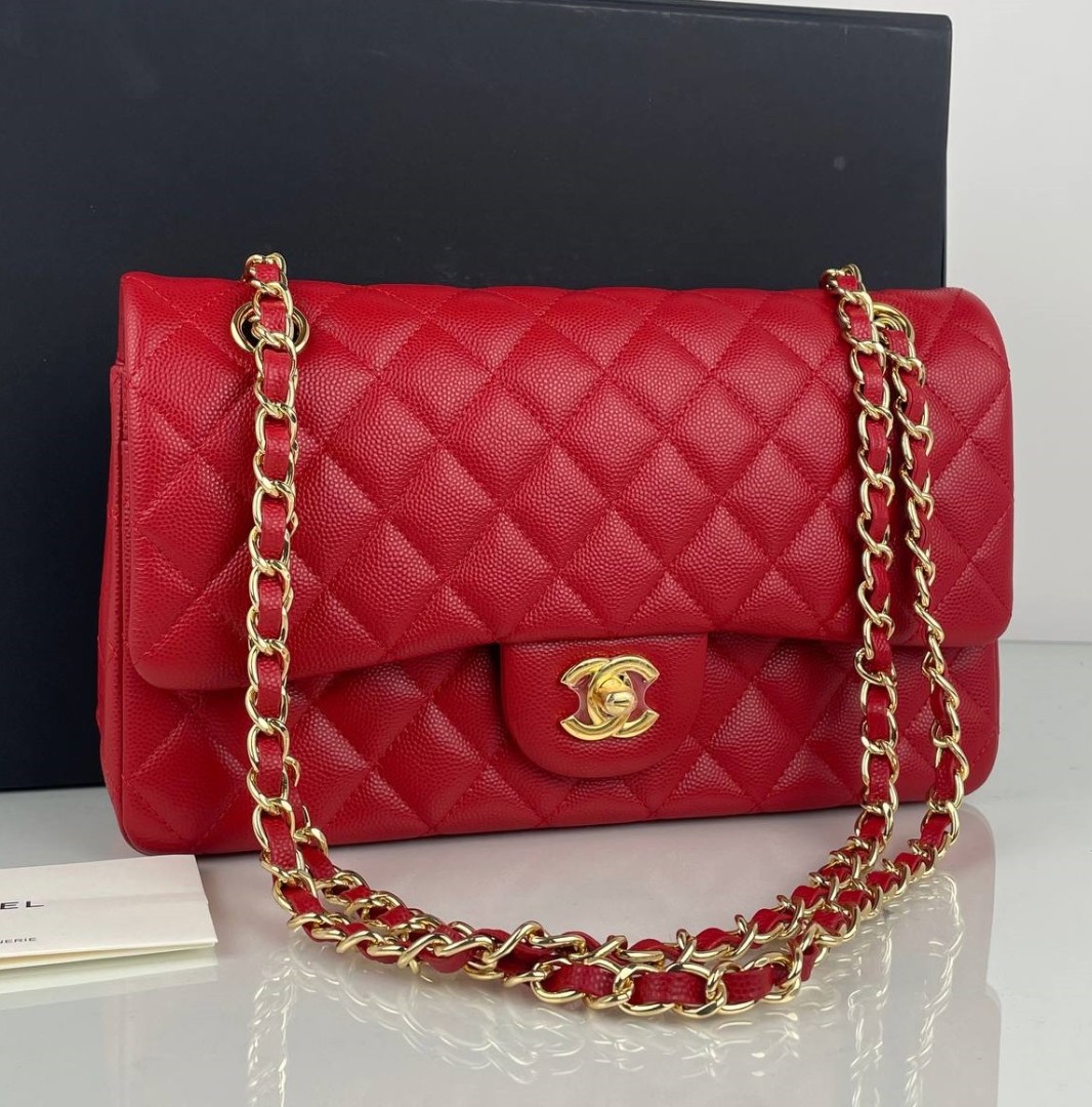 Кожаная сумка Chanel 11.12 Medium Classic Flap Bag красная