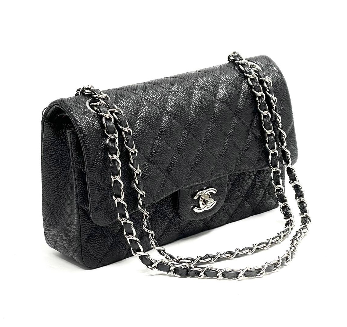 Кожаная сумка Chanel 11.12 черная Medium Classic Flap Bag