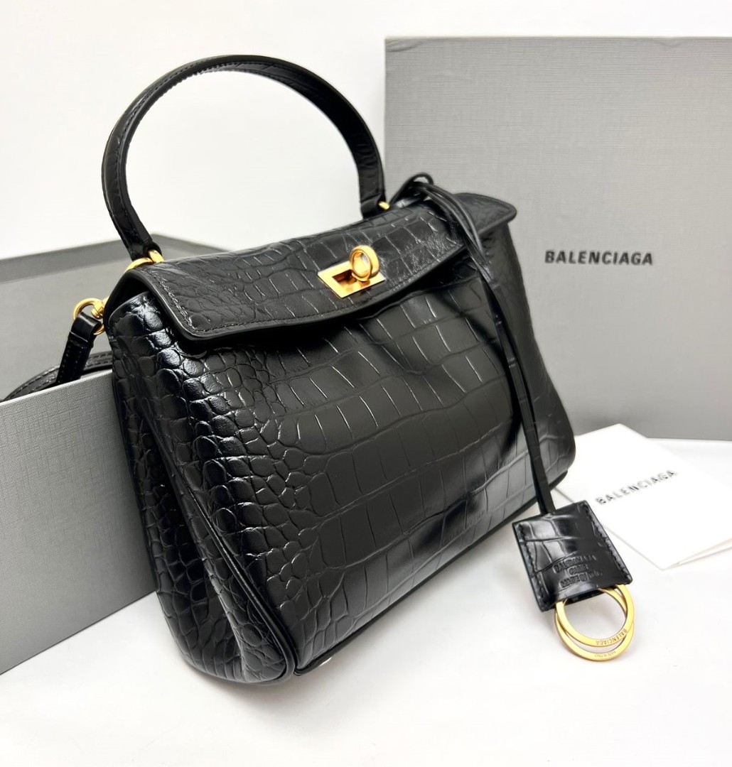 Женская черная кожаная сумка Balenciaga Rodeo Mini