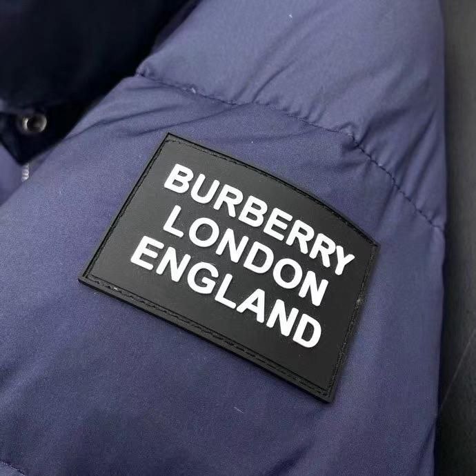 Женское пуховое пальто Burberry синее