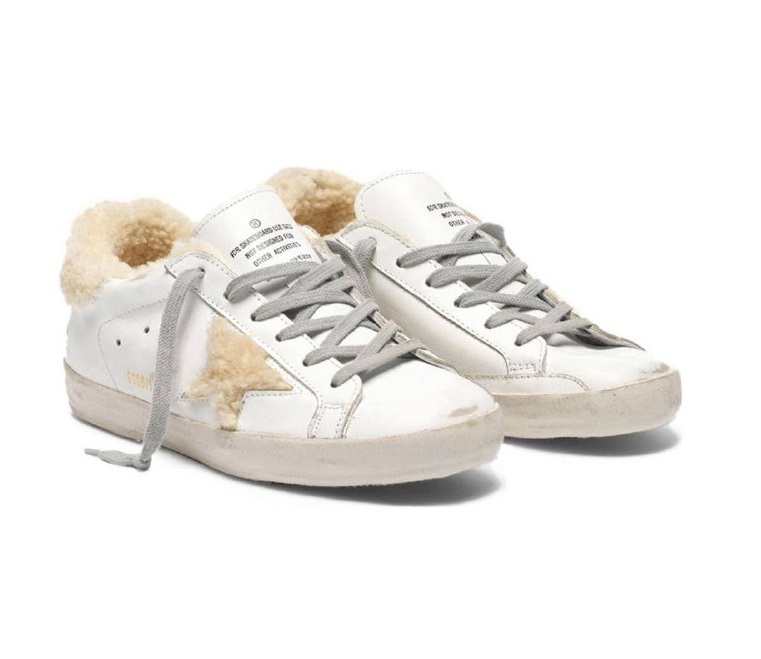 Женские зимние кеды Golden Goose Superstar белые с мехом