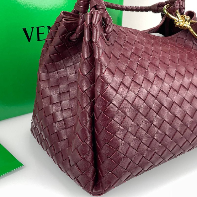 Кожаная сумка Bottega Veneta Parachute Large бордовая