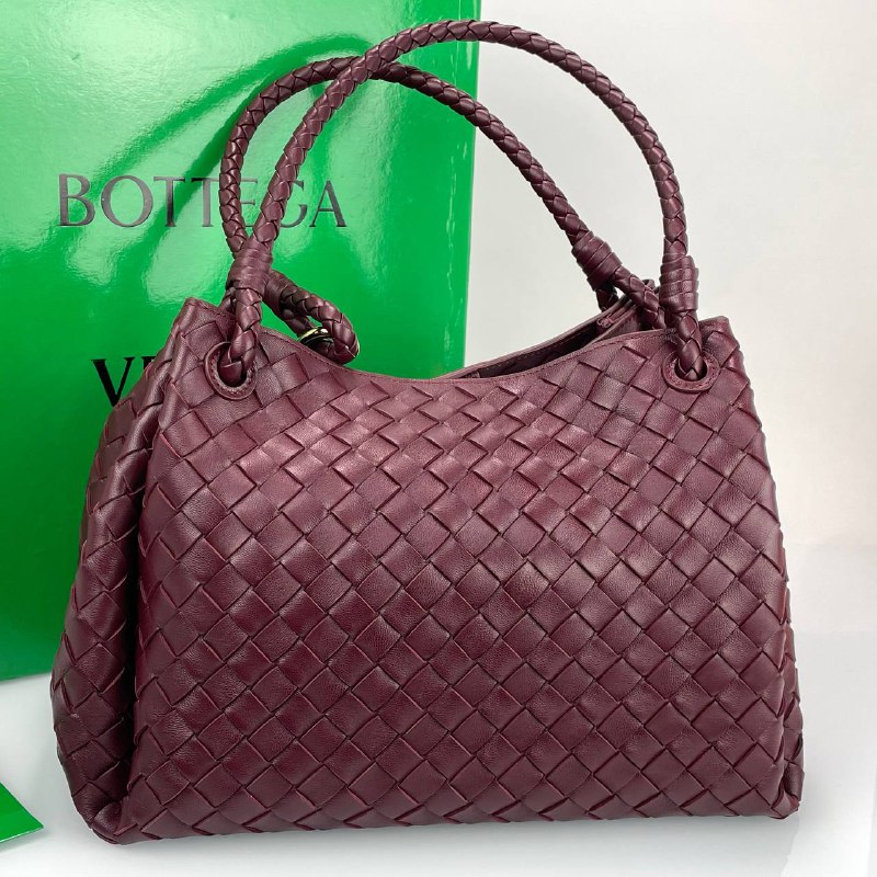 Кожаная сумка Bottega Veneta Parachute Large бордовая