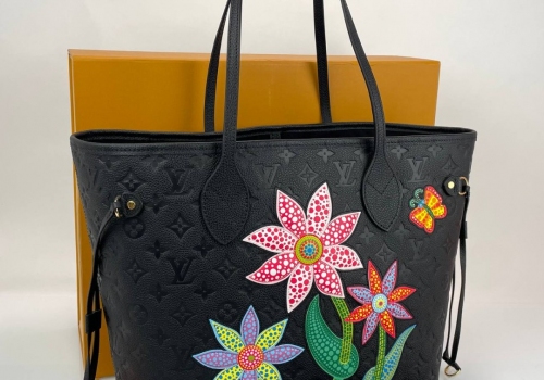 Женская сумка-тоут Louis Vuitton NeverFull MM черная с цветами