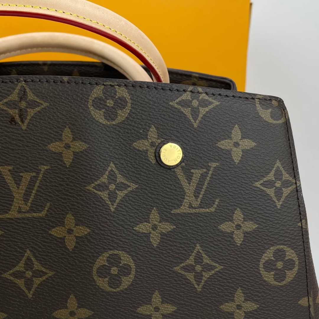 Женская сумка Louis Vuitton Monogram Montaigne MM коричневая