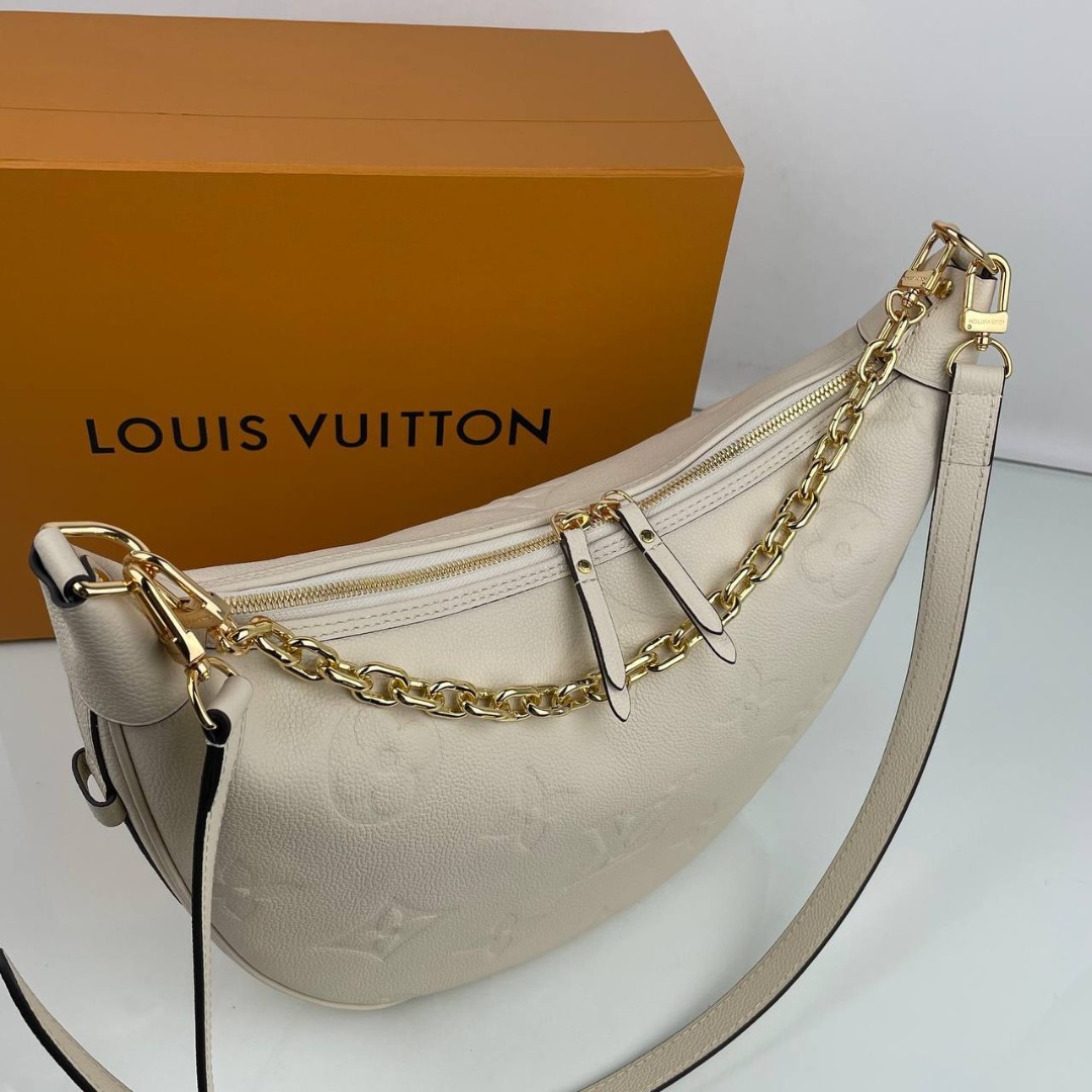 Женская сумка Louis Vuitton Loop Hobo молочная