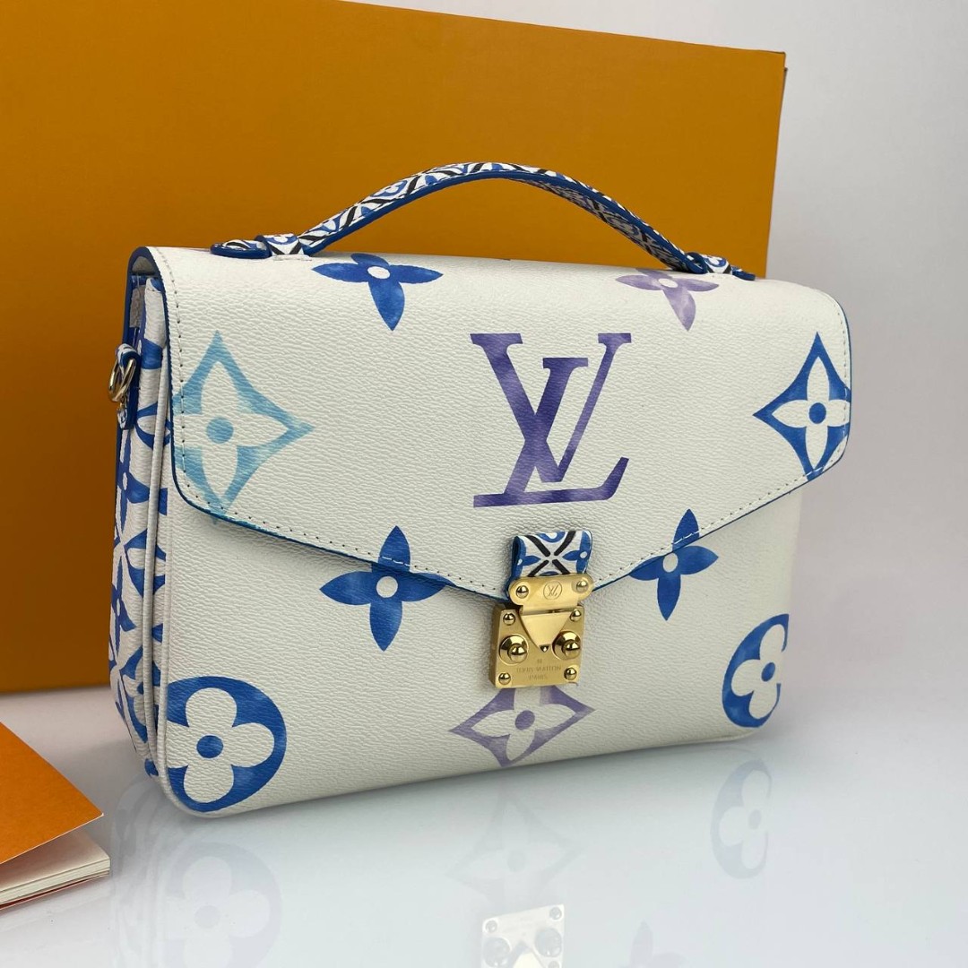 Кожаная белая с синим сумка Louis Vuitton Pochette Metis