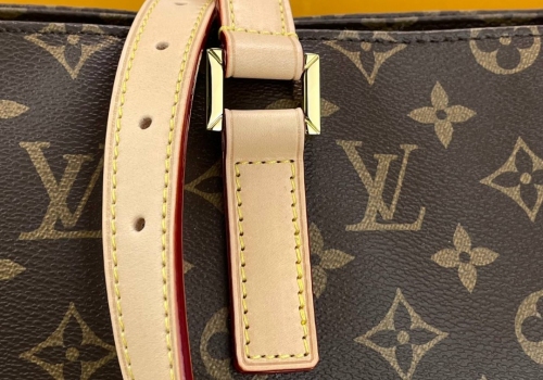 Женская сумка-тоут Louis Vuitton Mezzo коричневая