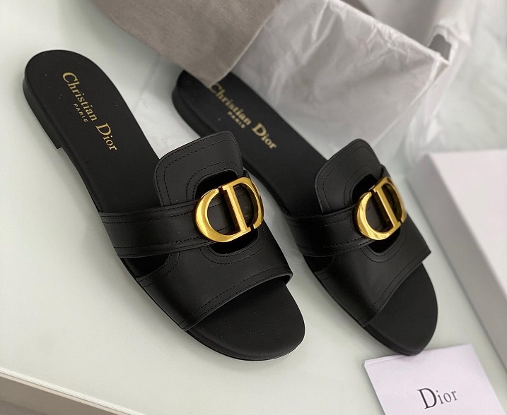 Женские кожаные шлепанцы Christian Dior черные
