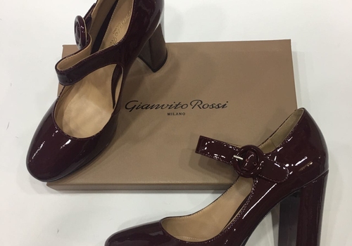 Кожаные женские лакированные туфли Gianvito Rossi вишня