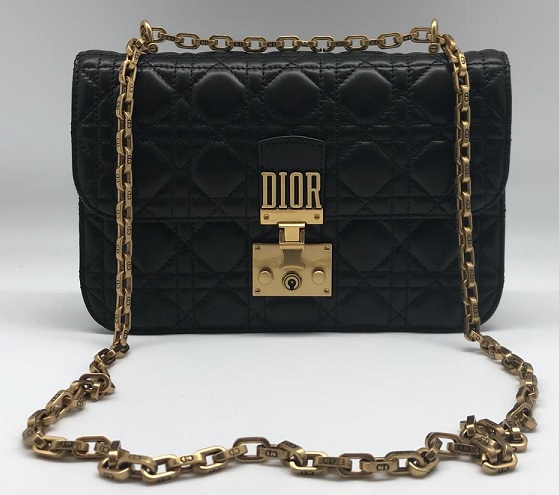Женская кожаная сумка Christian Dior Dioraddict черная с цепочкой