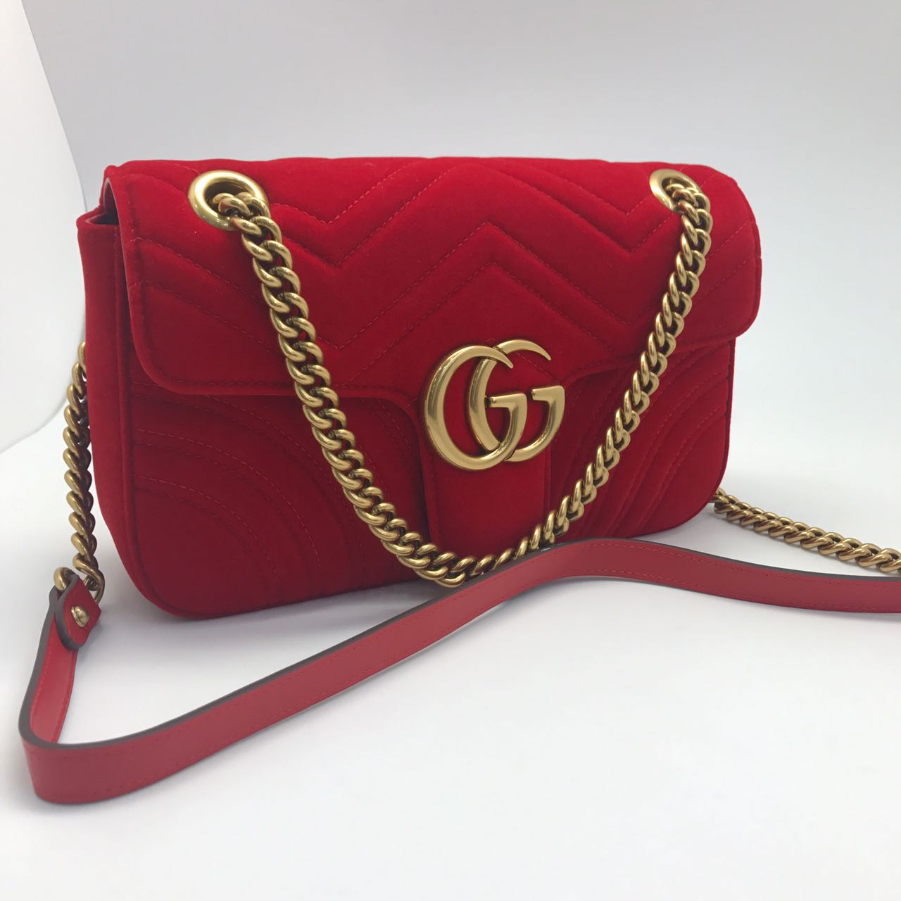 Женская сумка Gucci Marmont красная