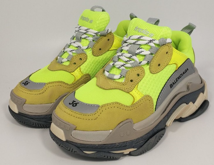 Женские кроссовки Balenciaga Triple S кожаные салатовые