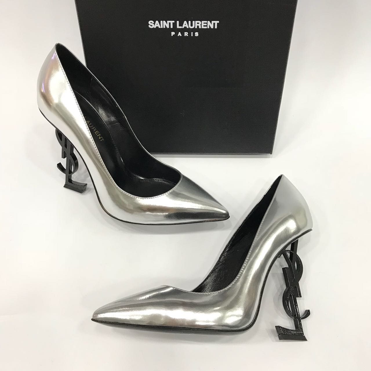 Женские Туфли Saint Laurent серебро