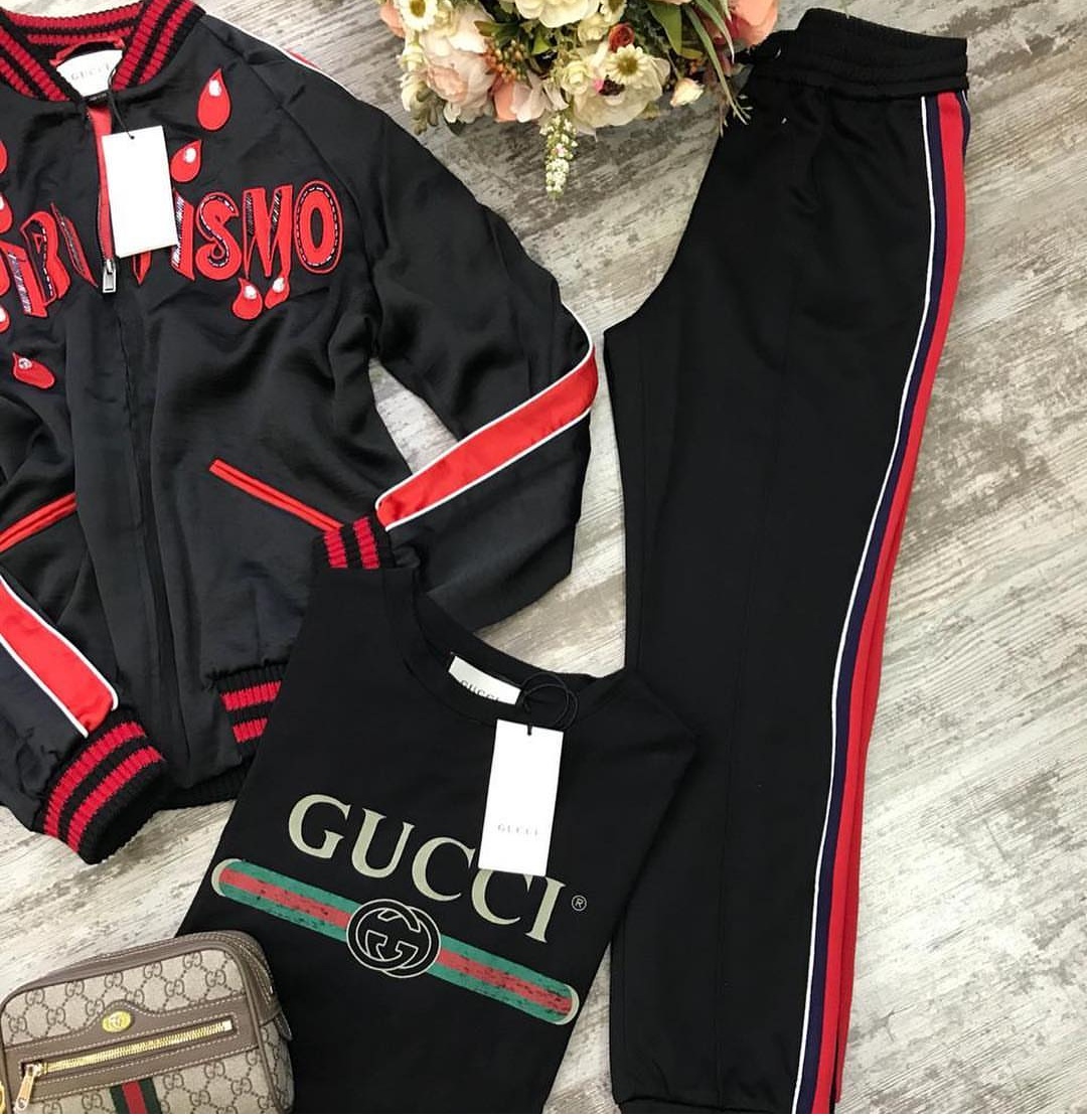 Женский спортивный костюм Gucci Spiritismo черный
