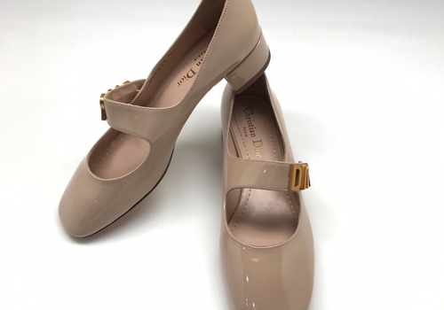 Женские туфли Christian Dior бежевые лаковые