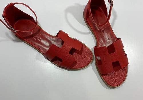 Красные кожаные сандалии Hermes