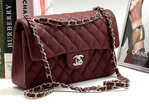 Бордовая кожаная сумка Chanel 2.55 Classic