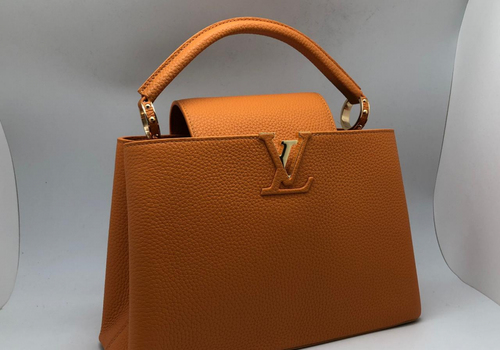 Кожаная сумка Louis Vuitton Capucines PM оранжевая