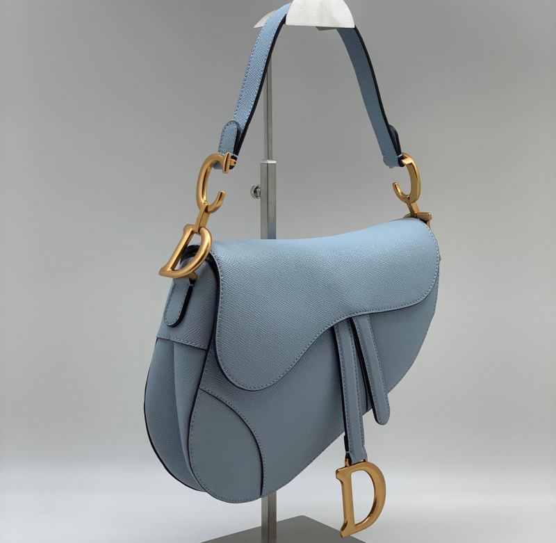 Кожаная сумка седло голубая Christian Dior Saddle