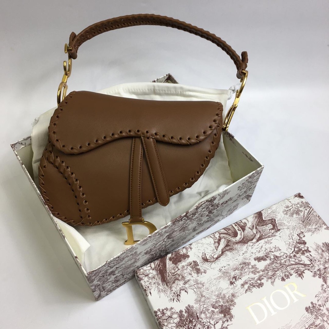 Кожаная сумка седло Christian Dior Saddle коричневая