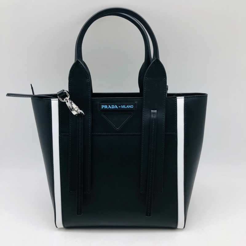 Женская сумка Prada Ouverture черная