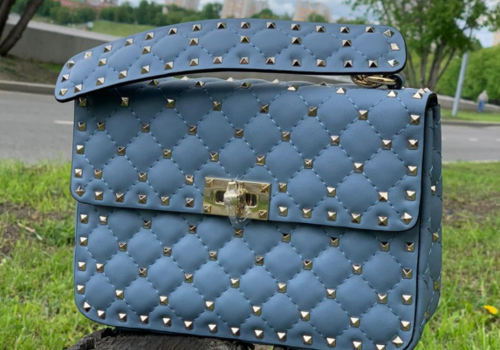 Женская сумка Valentino Garavani Rockstud Spike голубая