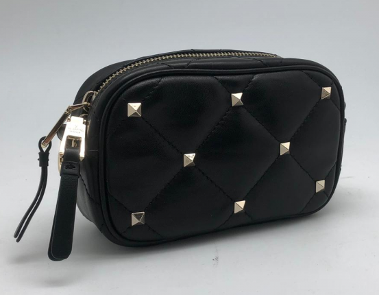 Женская сумка Valentino Garavani Rockstud черная