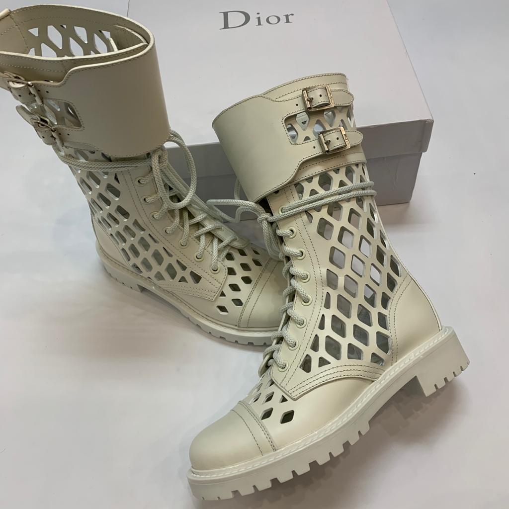 Женские ботинки Christian Dior молочные