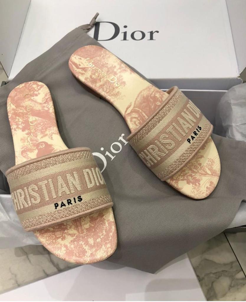 Женские шлепки Christian Dior пудра