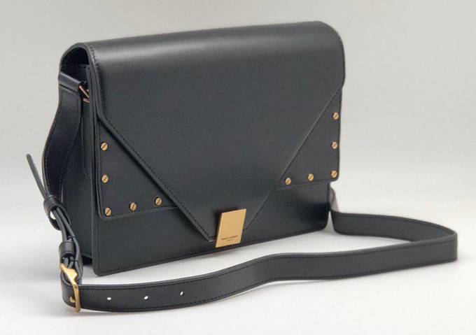 Женская кожаная сумка Yves Saint Laurent черная