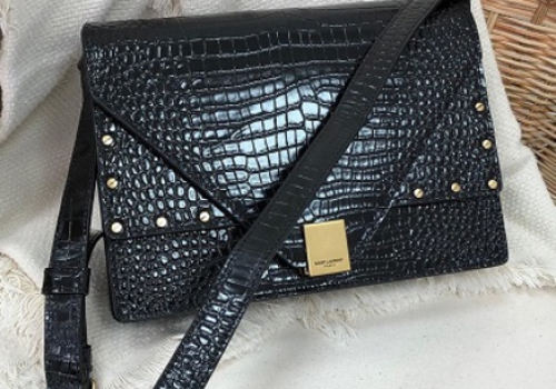 Кожаная женская сумка Yves Saint Laurent черная
