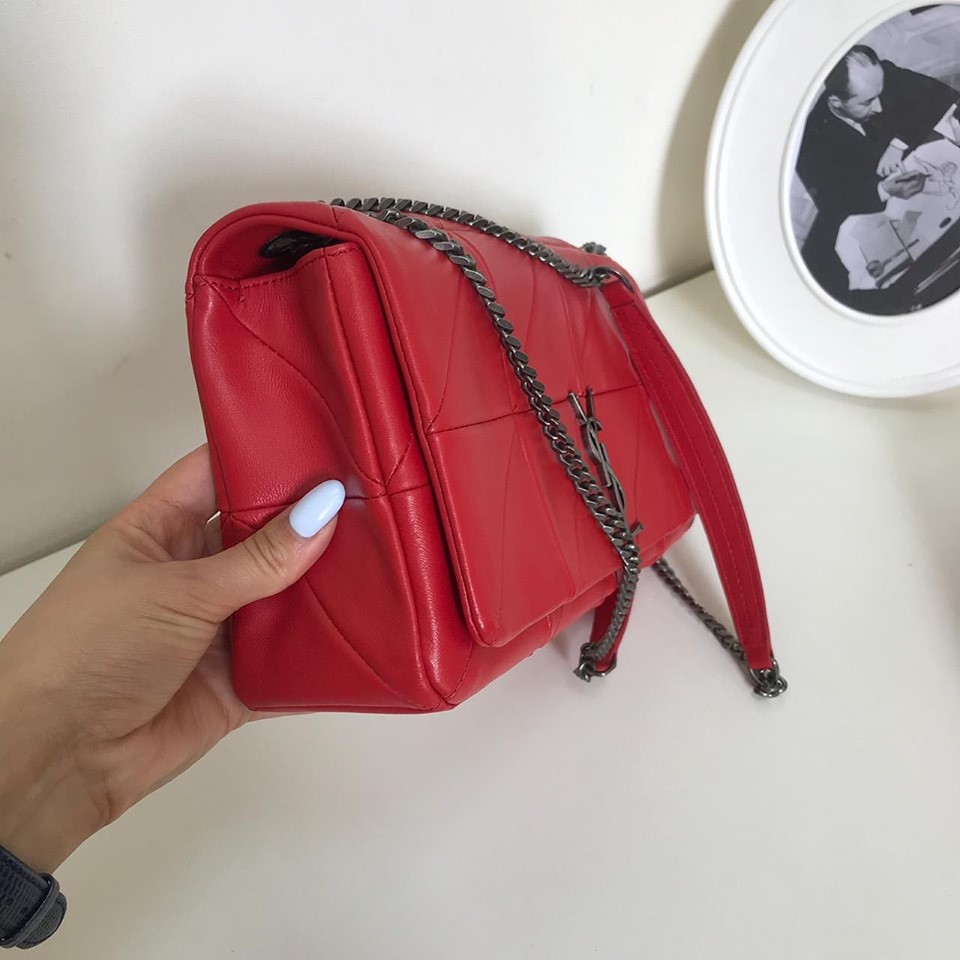 Кожаная сумка Yves Saint Laurent Jamie красная