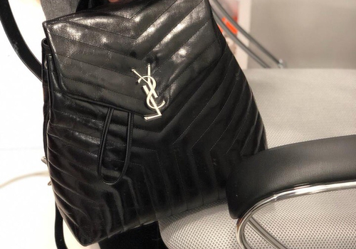 Женский кожаный черный рюкзак Yves Saint Laurent