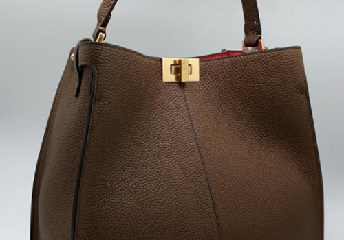 Женская сумка Fendi Peekaboo Medium коричневая