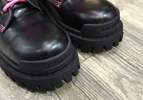 Женские ботинки Balenciaga Strike черные